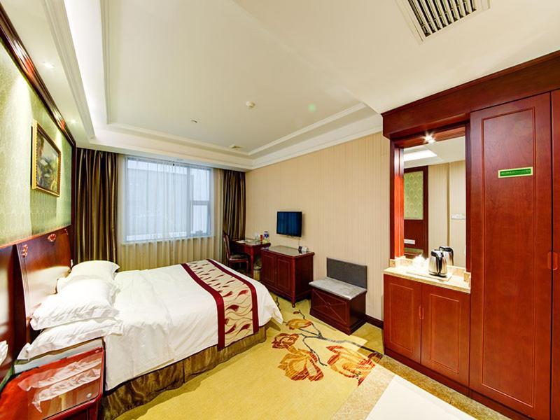 Vienna Hotel Shanghai Jiading New City Exterior photo